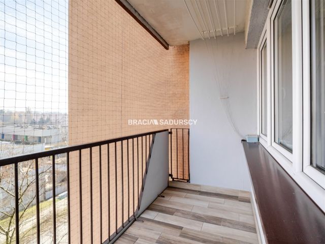 Mieszkanie 4-pokojowe Kraków Podgórze Duchackie, ul. Jana Sas-Zubrzyckiego. Zdjęcie 15