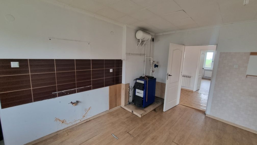 Mieszkanie 2-pokojowe Błonie. Zdjęcie 3