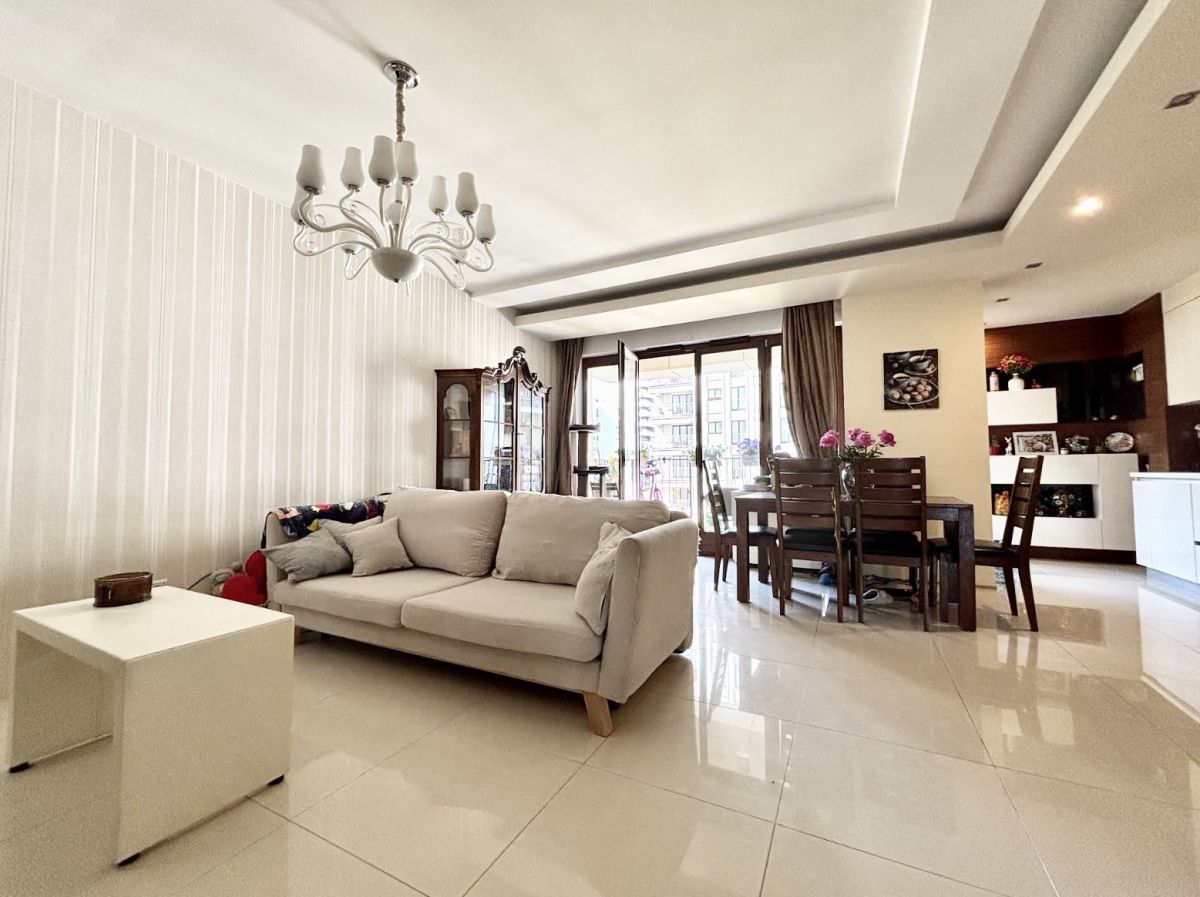 Mieszkanie 3-pokojowe Warszawa Śródmieście, ul. Pokorna