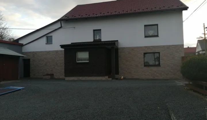 dom wolnostojący Lewice