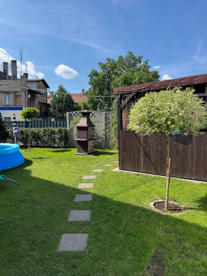 Mieszkanie 5-pokojowe Kożuchów. Zdjęcie 2