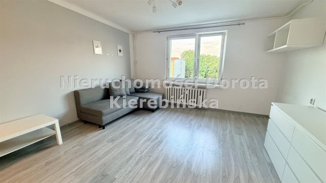 Mieszkanie 1-pokojowe Tomaszów Mazowiecki, ul. Olgi i Andrzeja Małkowskich. Zdjęcie 1