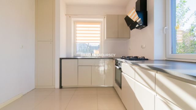 bliźniak, 6 pokoi Wola Luborzycka. Zdjęcie 5