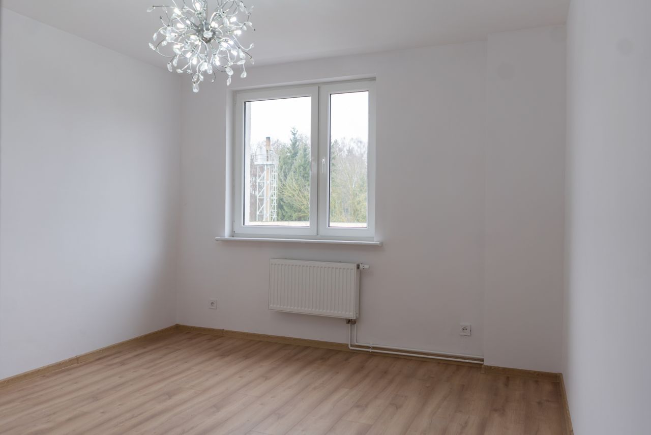 Mieszkanie 3-pokojowe Kąty osada. Zdjęcie 6