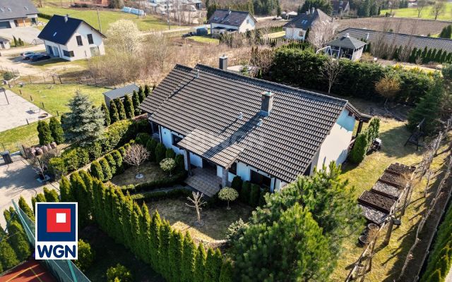 dom wolnostojący, 5 pokoi Komorowo Żuławskie. Zdjęcie 3