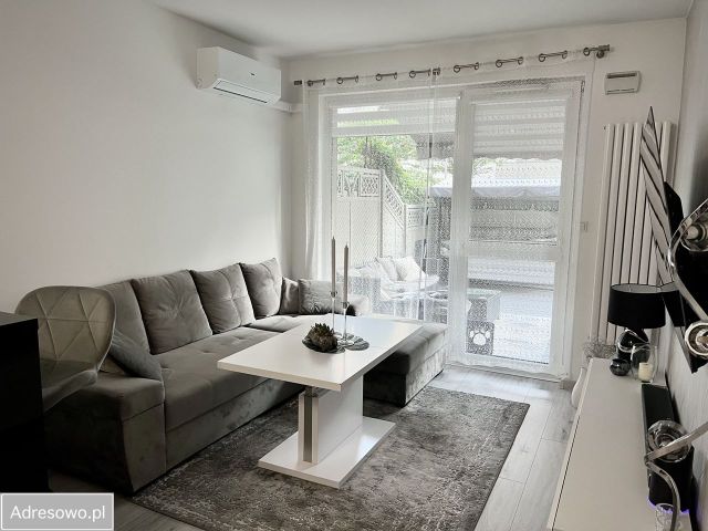 Mieszkanie 2-pokojowe Warszawa Ursus, ul. Posag 7 Panien. Zdjęcie 1