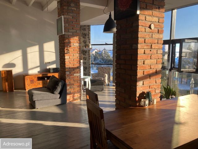 Mieszkanie 3-pokojowe Latchorzew. Zdjęcie 1