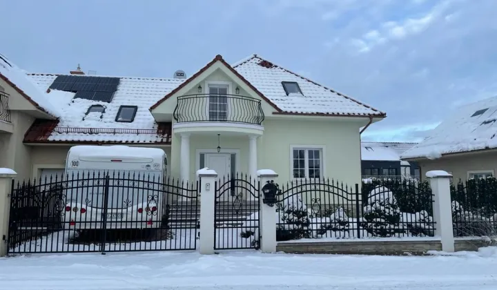 bliźniak, 5 pokoi Gdańsk Jasień, ul. Oliwkowa