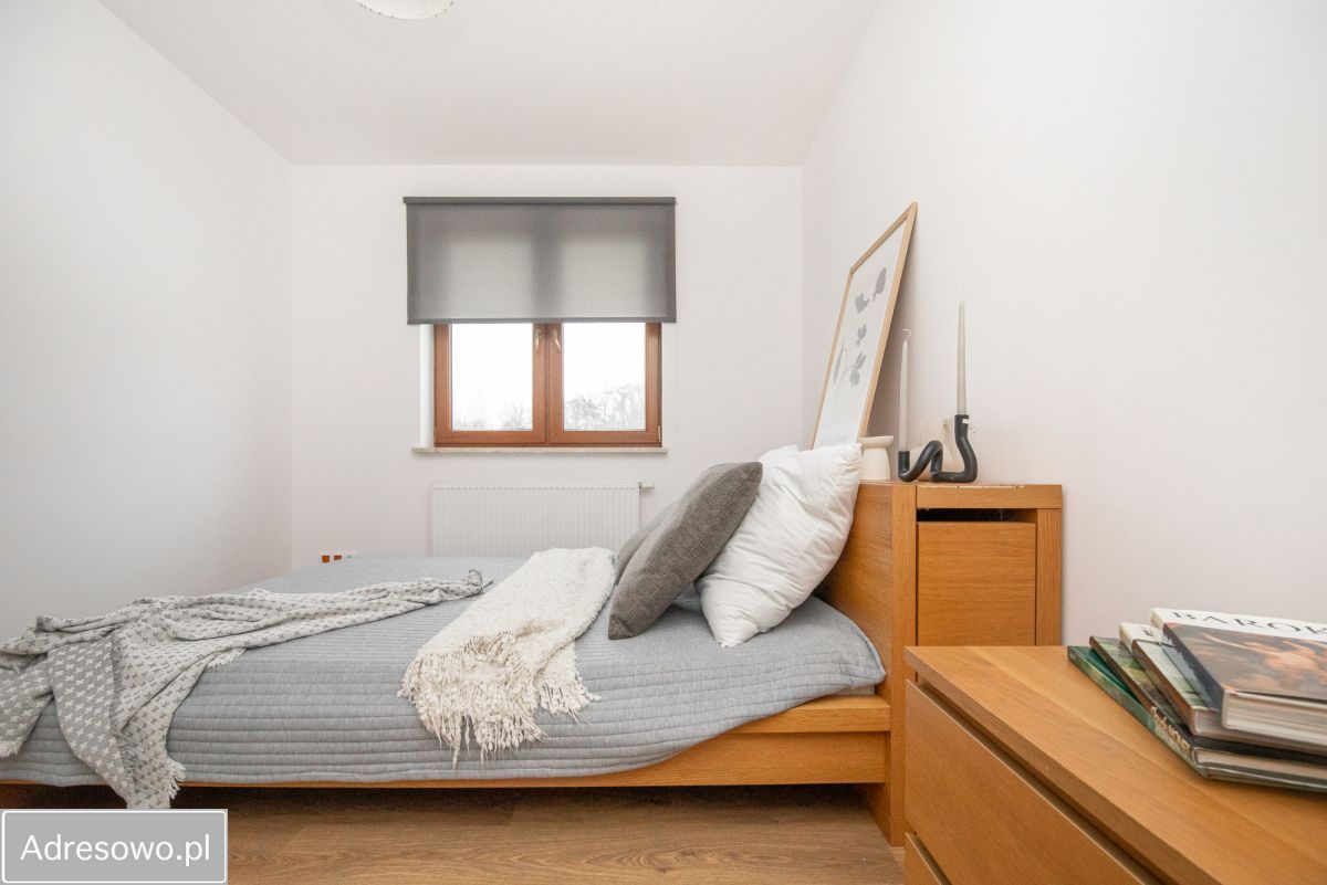 bliźniak, 7 pokoi Warszawa Wawer, ul. Liliowa. Zdjęcie 17