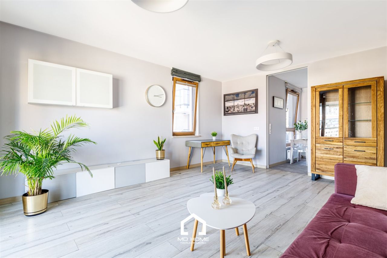 Mieszkanie 3-pokojowe Warszawa Wola, ul. Grzybowska. Zdjęcie 1