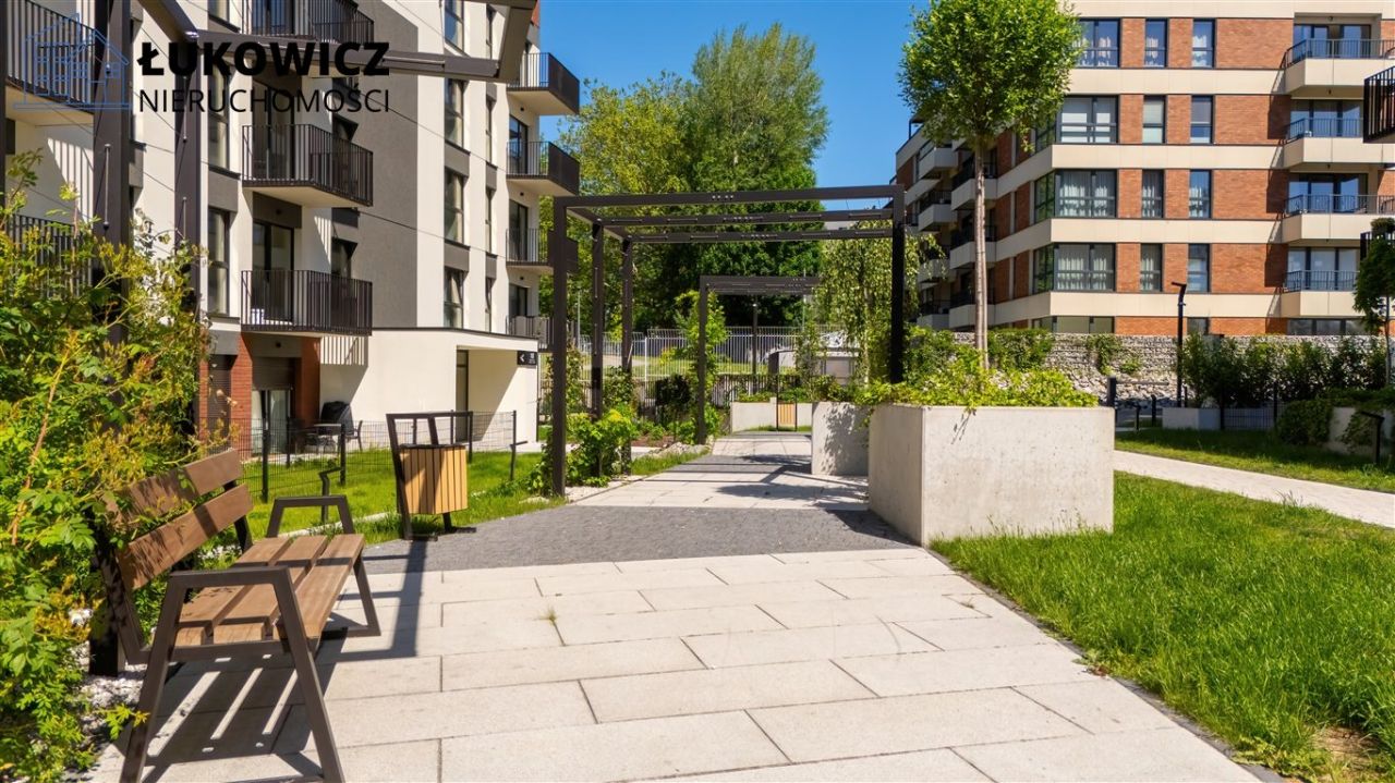 Mieszkanie 2-pokojowe Bielsko-Biała. Zdjęcie 2