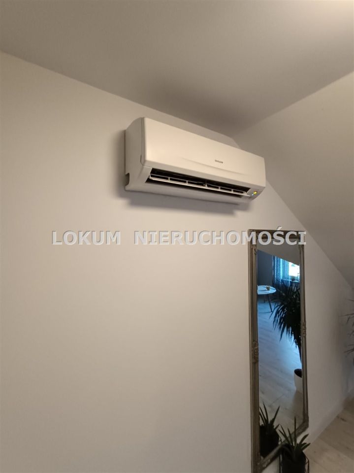 dom wolnostojący, 8 pokoi Jastrzębie-Zdrój Bzie Zameckie. Zdjęcie 27
