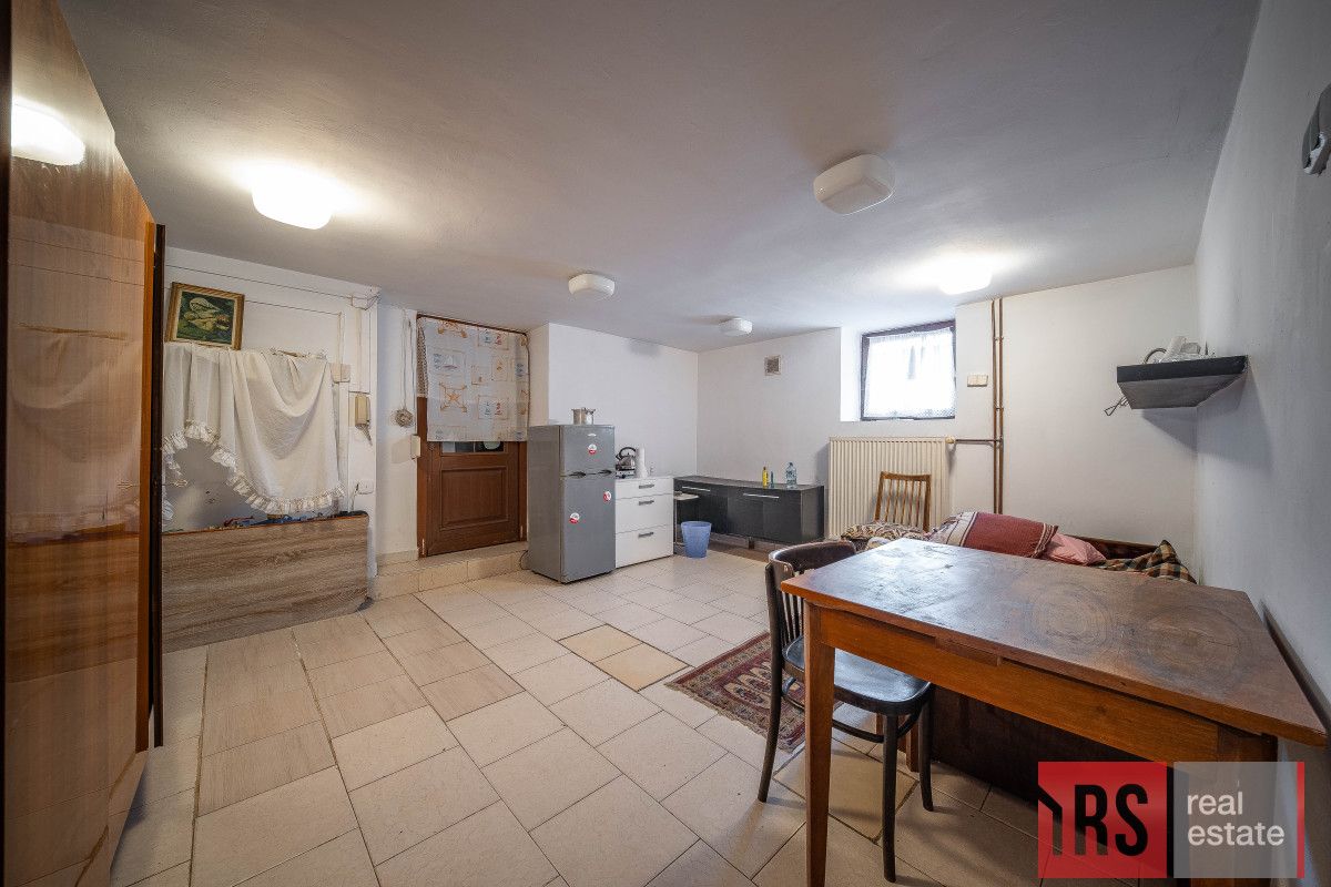 bliźniak, 12 pokoi Warszawa Włochy, ul. ks. Juliana Chrościckiego. Zdjęcie 18