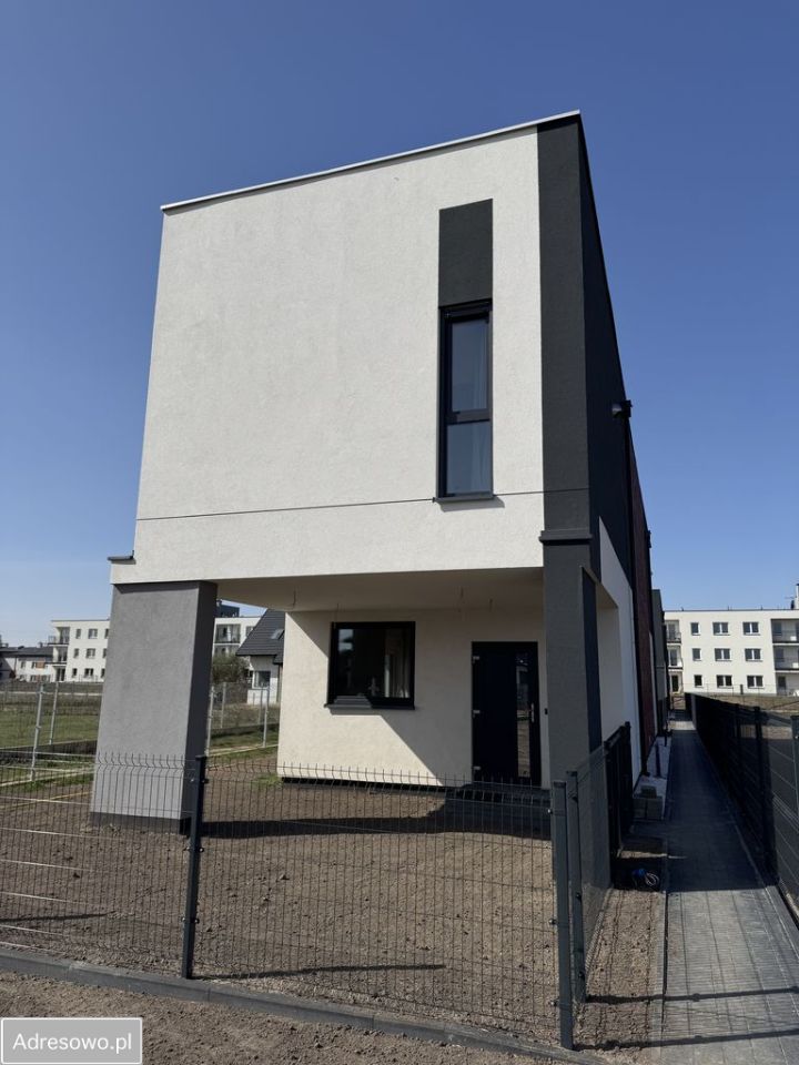 bliźniak, 4 pokoje Marki. Zdjęcie 5