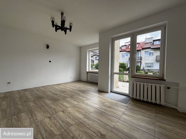 dom szeregowy, 7 pokoi Gdynia Dąbrowa, ul. Miętowa. Zdjęcie 1