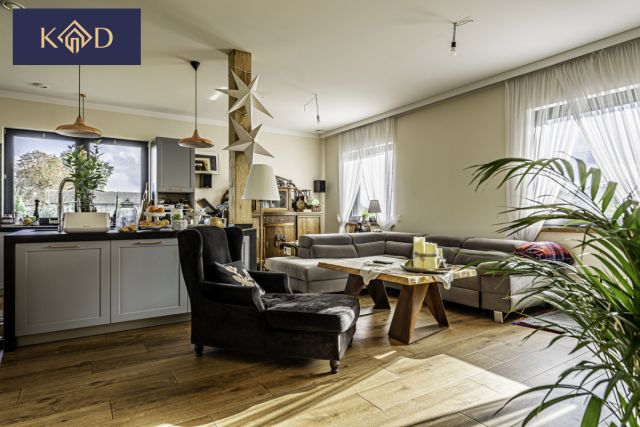 dom wolnostojący, 8 pokoi Wierzchy. Zdjęcie 25