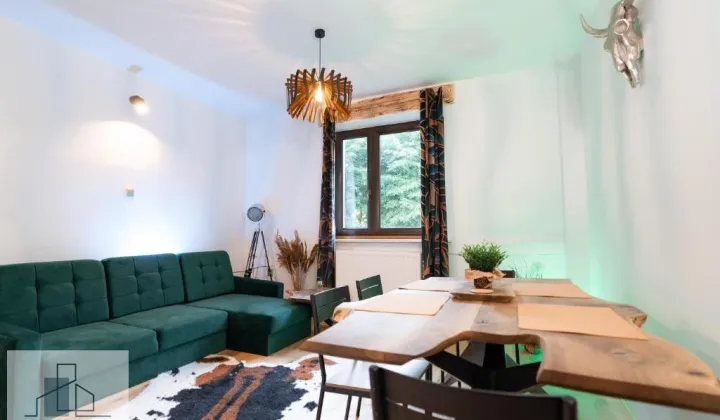 dom wolnostojący, 9 pokoi Czarna Górna