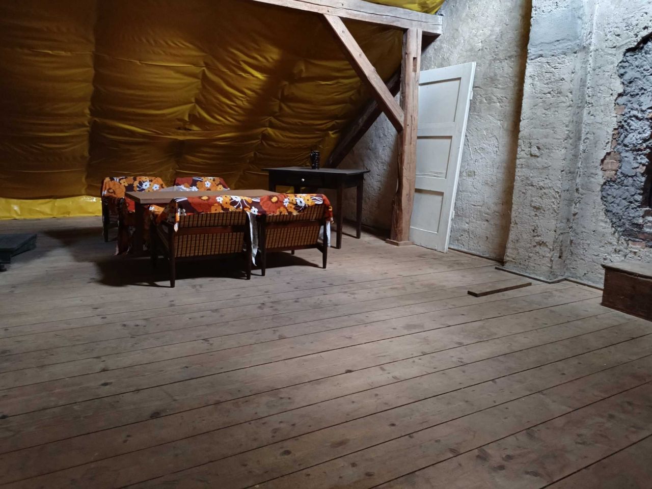 dom wolnostojący, 5 pokoi Ponikwa. Zdjęcie 49