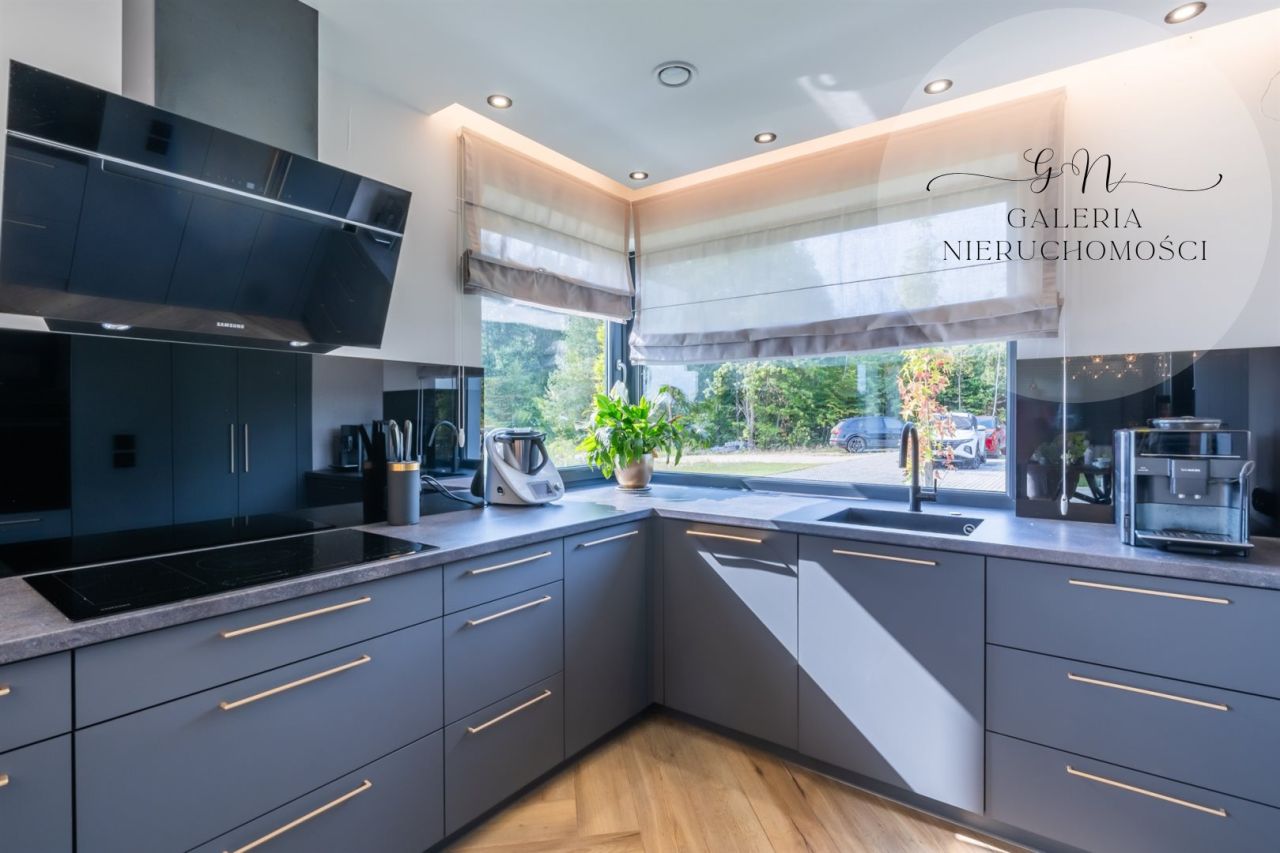 dom wolnostojący, 5 pokoi Zwierzewo. Zdjęcie 8