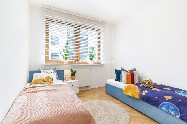 Mieszkanie 4-pokojowe Kraków Bieżanów, ul. Henryka i Karola Czeczów. Zdjęcie 9