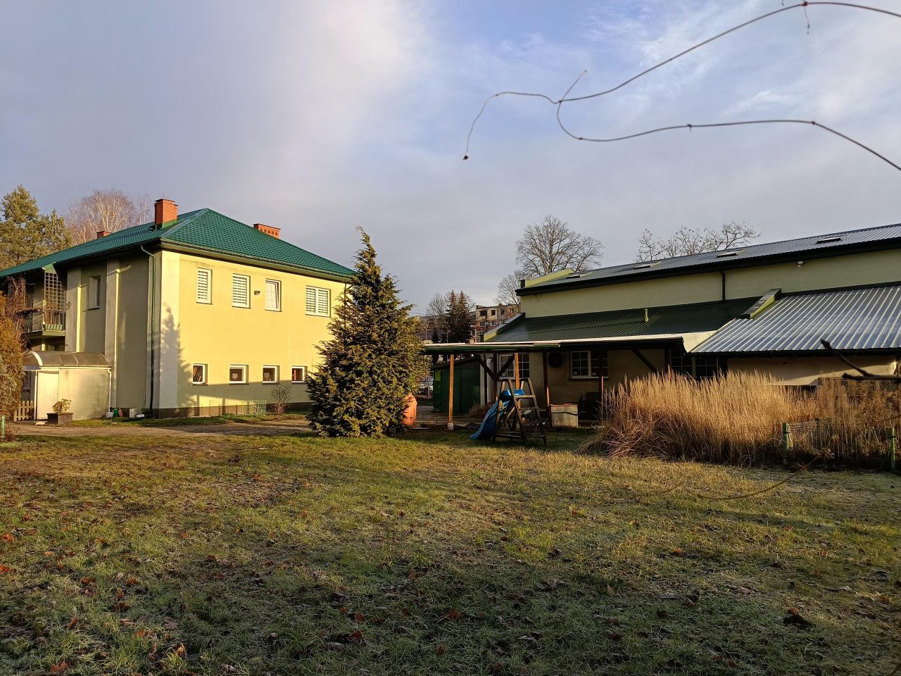 Hala/magazyn Starachowice, ul. marsz. Piłsudskiego. Zdjęcie 3