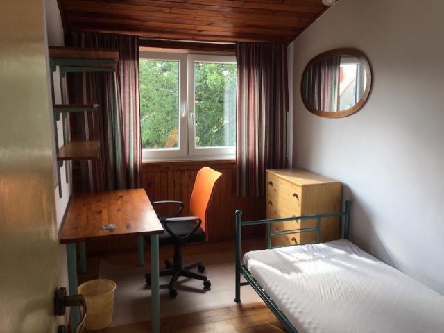 Pokój Wrocław Biskupin, ul. Aleksandra Kotsisa. Zdjęcie 1