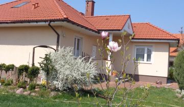 dom wolnostojący, 5 pokoi Kiełczów