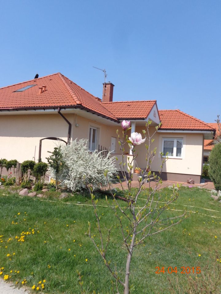 dom wolnostojący, 5 pokoi Kiełczów