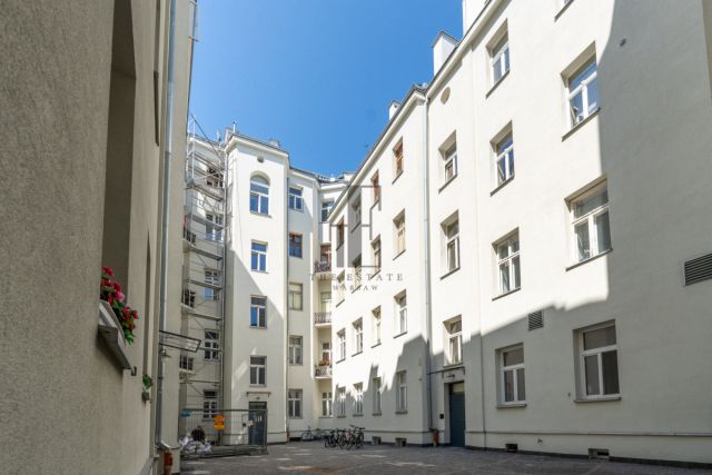 Mieszkanie 8-pokojowe Warszawa Śródmieście, ul. Wiejska. Zdjęcie 2