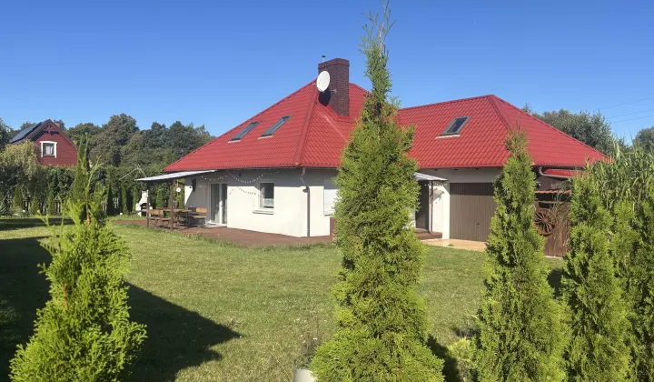 dom wolnostojący, 5 pokoi Szteklin, os. Południowe