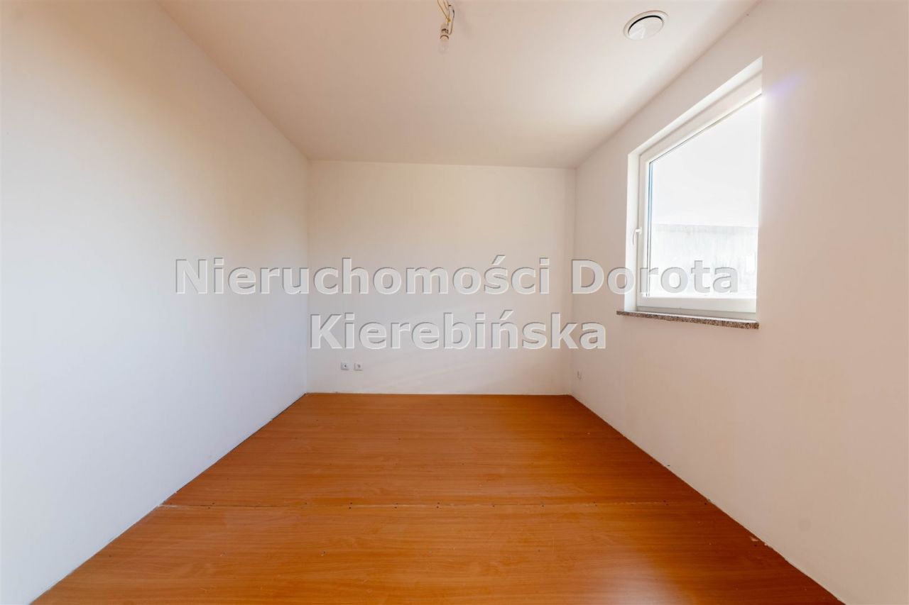 dom wolnostojący, 3 pokoje Tomaszów Mazowiecki. Zdjęcie 13