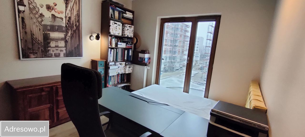 Mieszkanie 3-pokojowe Kraków Podgórze, ul. Tadeusza Szafrana. Zdjęcie 2