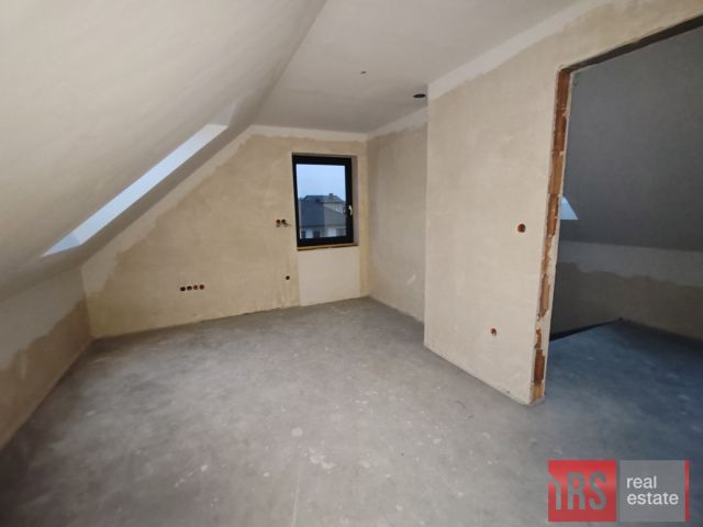 dom wolnostojący, 4 pokoje Mariantów. Zdjęcie 14