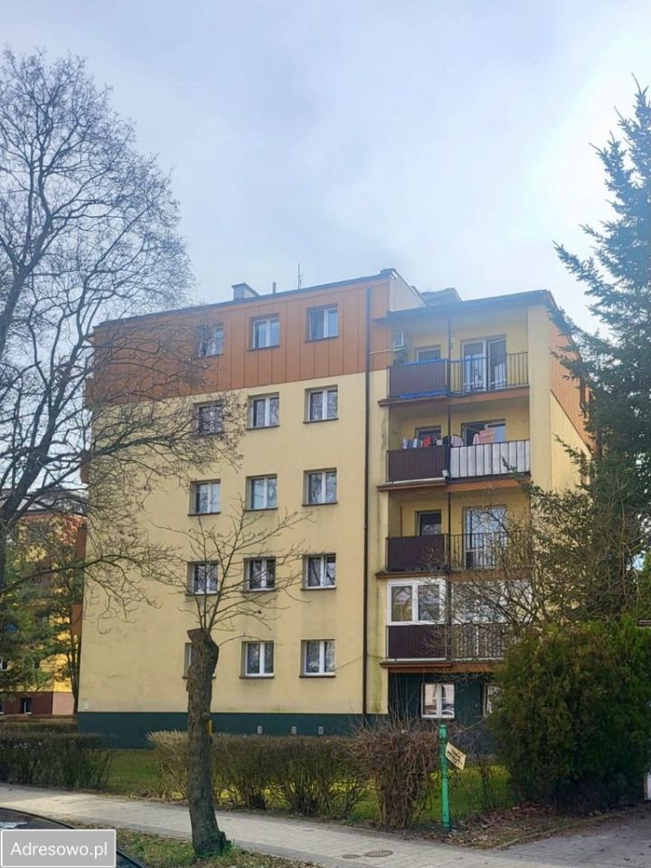 Mieszkanie 3-pokojowe Lubin, ul. Henryka Sienkiewicza. Zdjęcie 2