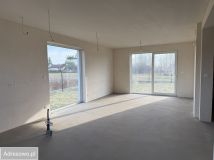 bliźniak, 5 pokoi Wrzosówka, ul. Dworska. Zdjęcie 1