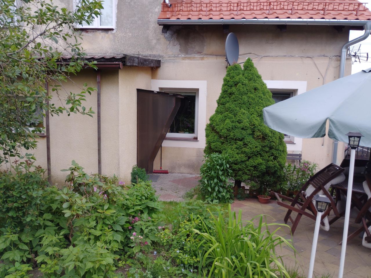 budynek wielorodzinny, 4 pokoje Jurki. Zdjęcie 19