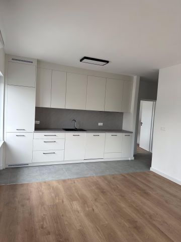 Mieszkanie 3-pokojowe Wrocław Polanowice, ul. Sułowska. Zdjęcie 1