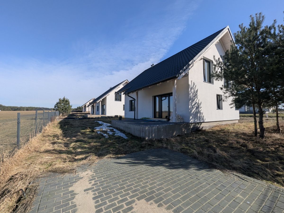 dom wolnostojący, 5 pokoi Kaliska. Zdjęcie 2