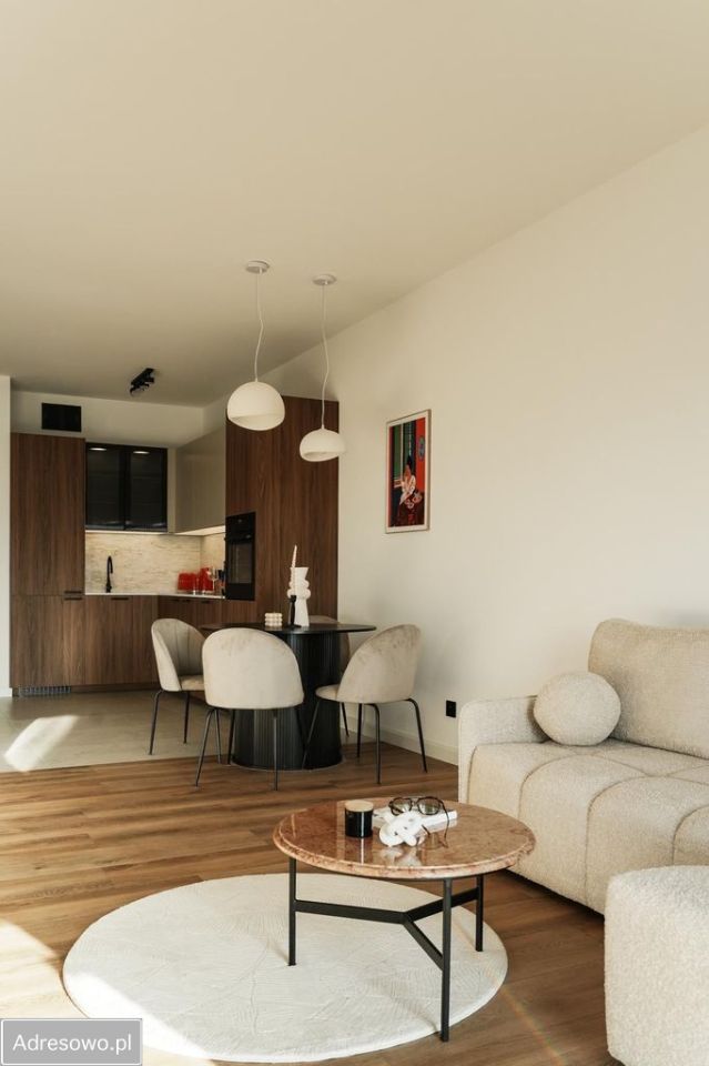 Mieszkanie 2-pokojowe Bielsko-Biała, ul. Jana Karola Chodkiewicza. Zdjęcie 2