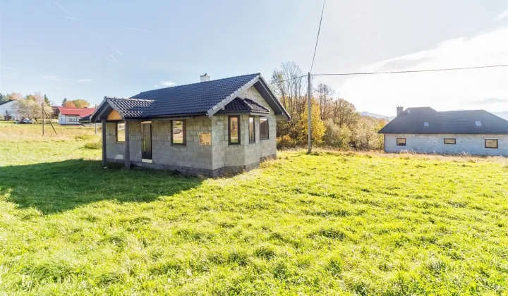 dom wolnostojący, 3 pokoje Łazy