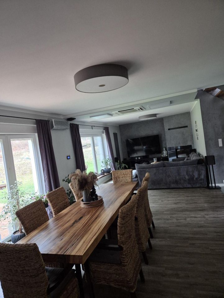 dom wolnostojący, 7 pokoi Nowe Biskupice. Zdjęcie 2