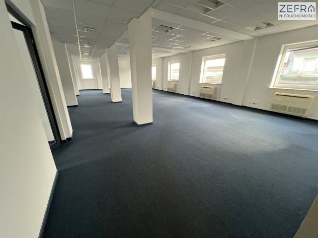 Biuro Kraków Bronowice, ul. Balicka. Zdjęcie 7