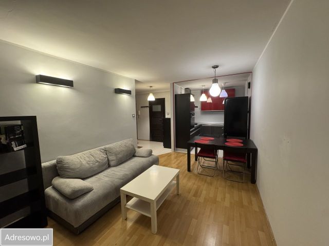 Mieszkanie 2-pokojowe Warszawa Ochota, ul. Geodetów. Zdjęcie 1