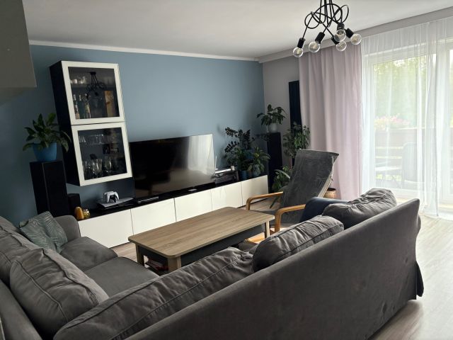 Mieszkanie 3-pokojowe Cieszyn, ul. Nestora Bucewicza. Zdjęcie 1