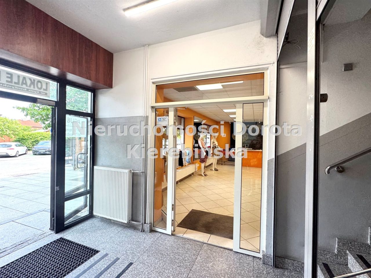 Lokal Tomaszów Mazowiecki, pl. Tadeusza Kościuszki. Zdjęcie 2