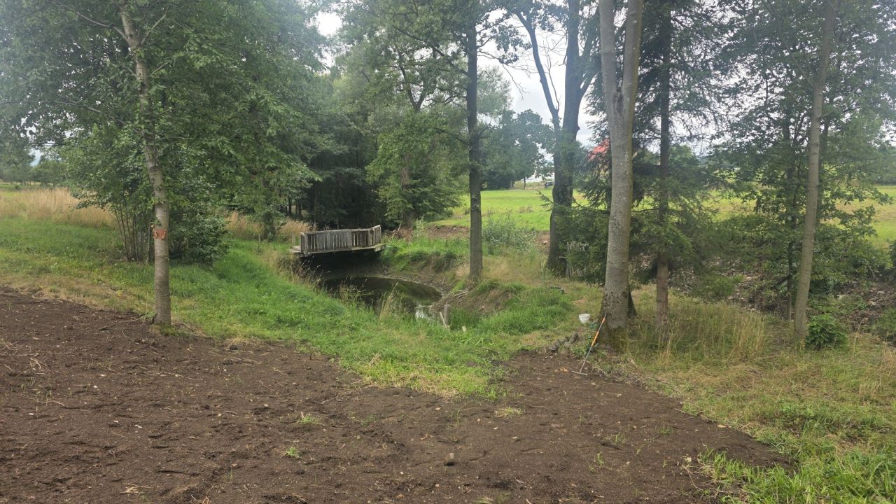 Działka budowlana Jaworek. Zdjęcie 2
