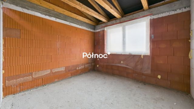 bliźniak, 5 pokoi Gajowniki. Zdjęcie 14