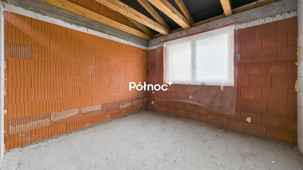 bliźniak, 5 pokoi Gajowniki. Zdjęcie 14