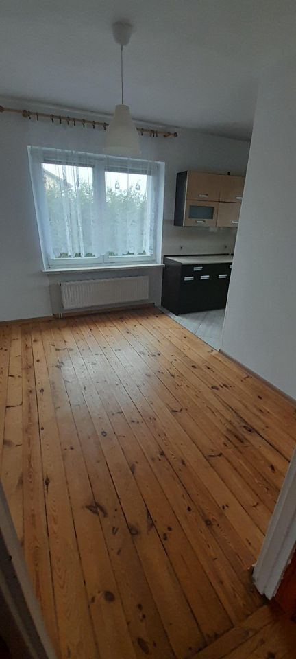 dom wolnostojący, 5 pokoi Mała Nieszawka, Szkolna. Zdjęcie 11