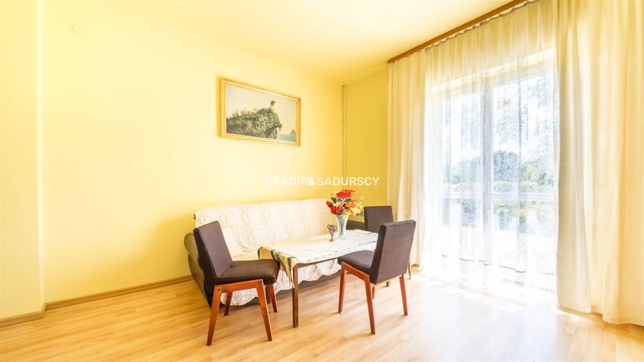 dom wolnostojący, 5 pokoi Grodkowice. Zdjęcie 11